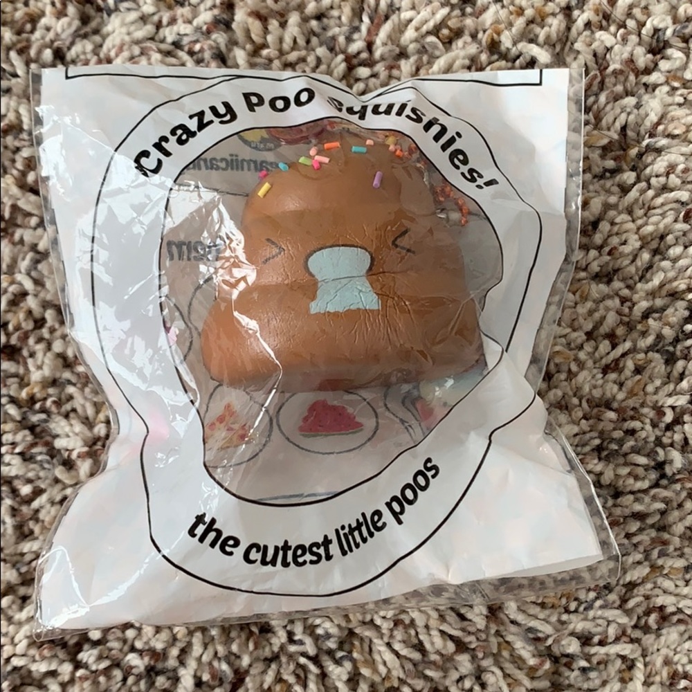*rare* mini Puni Maru Poop Squishy